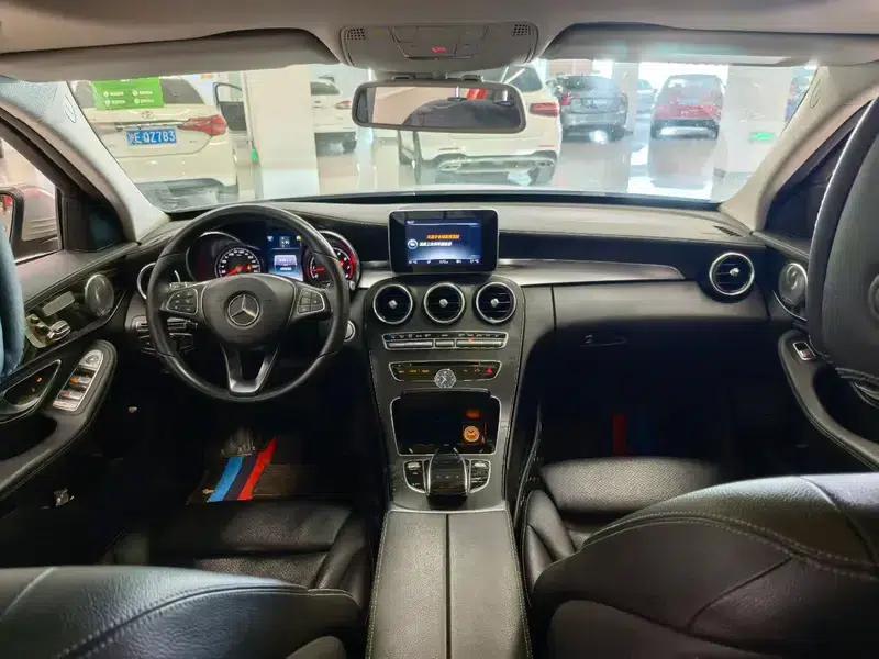 2016 Mercedes-Benz C-Class C 200 L Sport — миниатюра 5