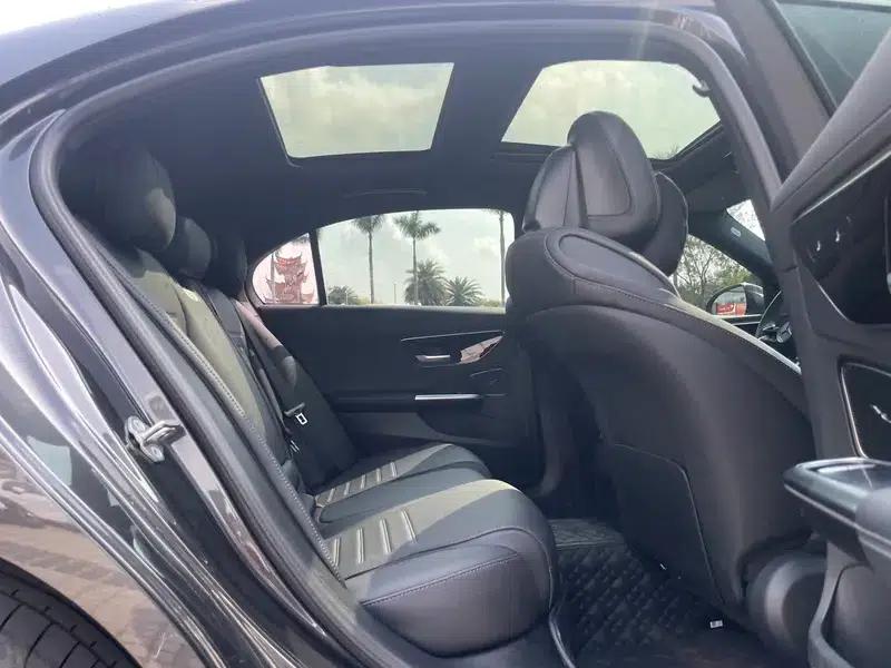 Mercedes-Benz C-Class 2023 Facelift C 260 L Sport Edition — миниатюра 18