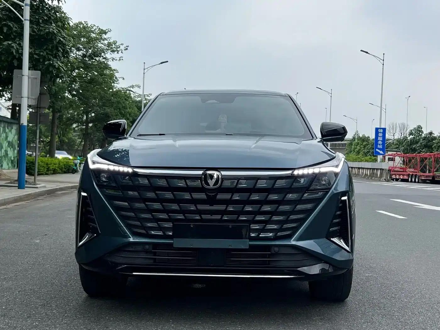 Changan UNI-Z 2025 1.5T Luxury Edition — миниатюра 3