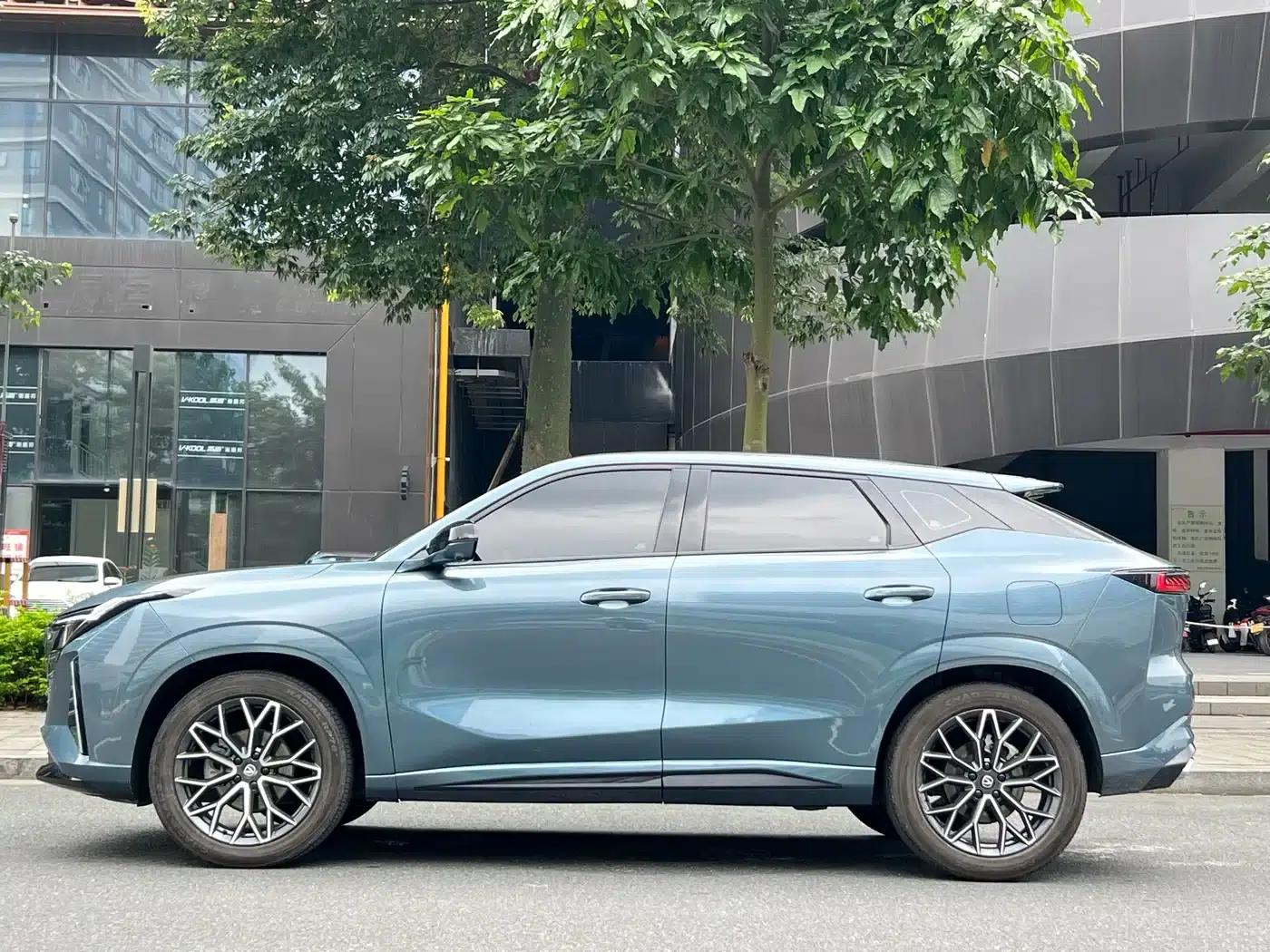 Changan UNI-Z 2025 1.5T Luxury Edition — миниатюра 4