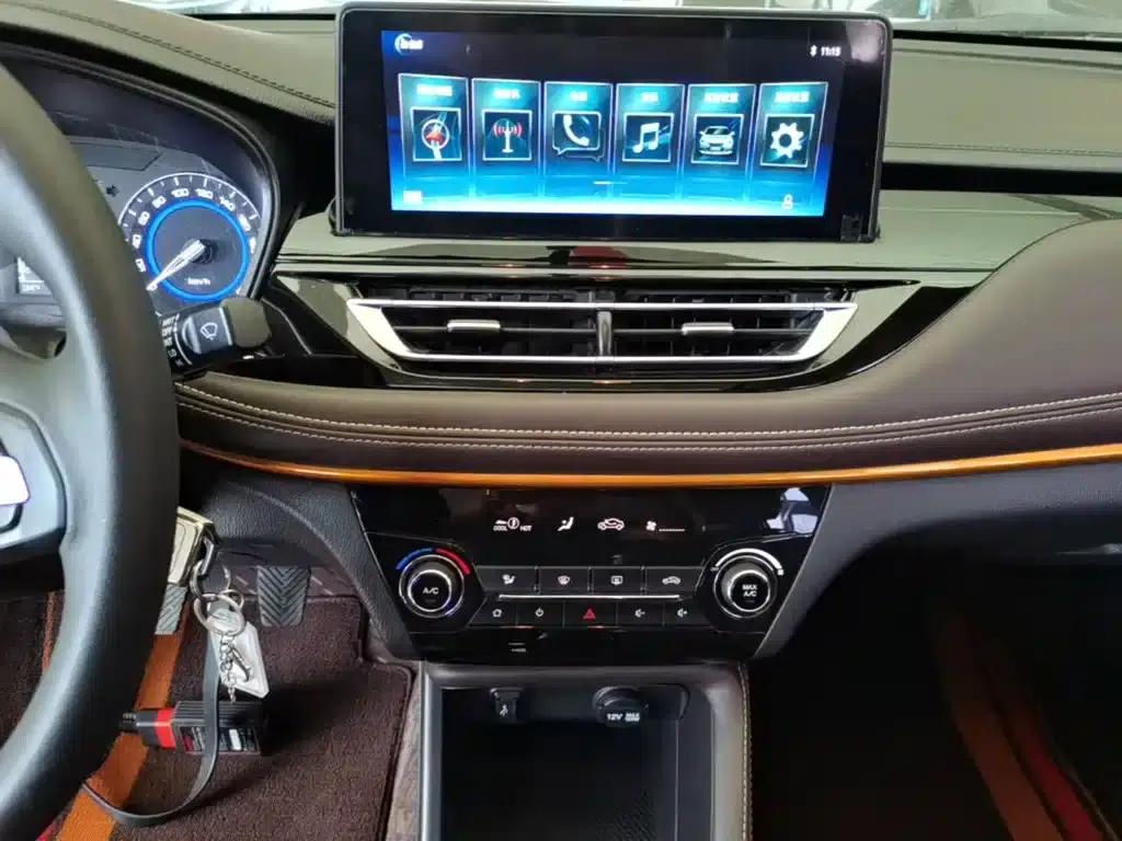 Changan Eado DT 2019 1.6L Manual Comfort Edition (China VI Emission Standard) — миниатюра 13