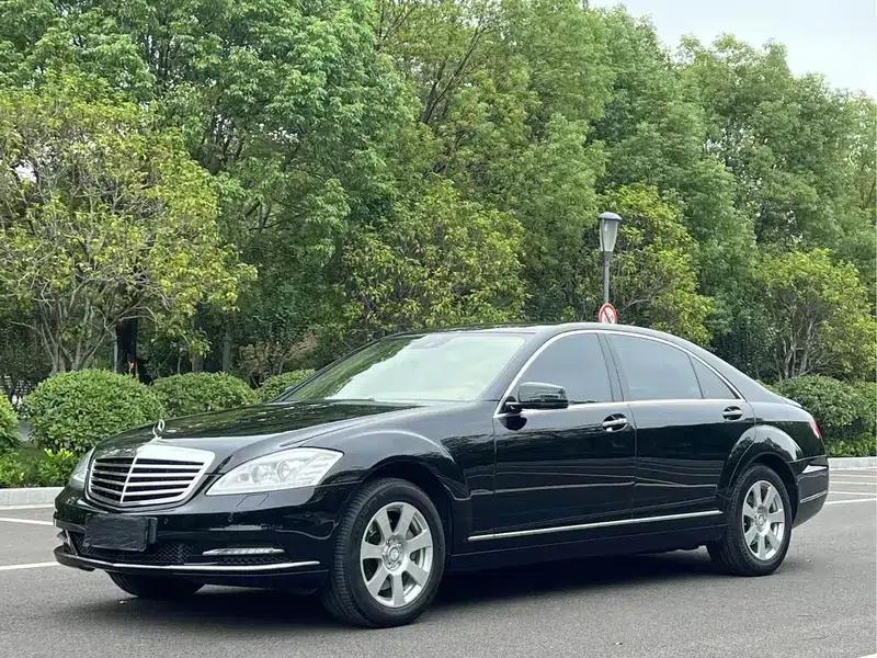 Mercedes-Benz S-Class 2012 S 300 L Grand Edition — миниатюра 1