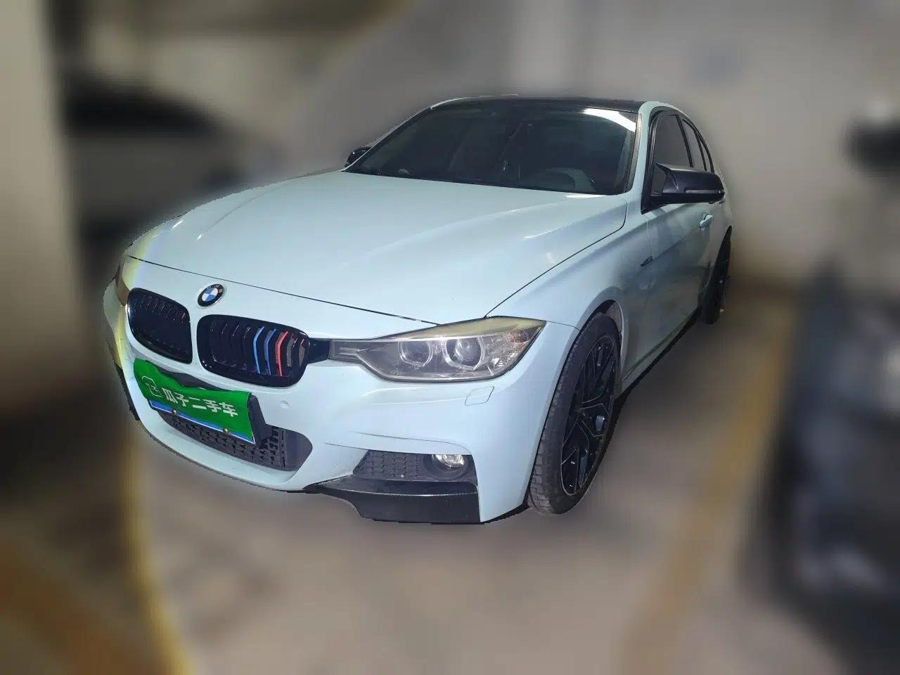 BMW 3 Series 2013 328i Sport Design Package — миниатюра 1