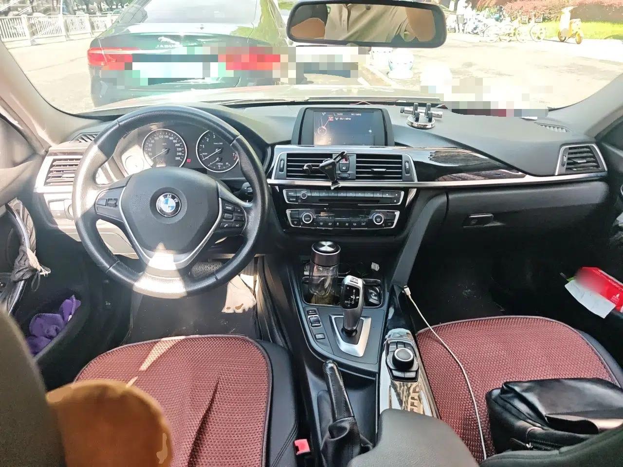 BMW 3 Series 2017 320Li Fashion Model — миниатюра 9