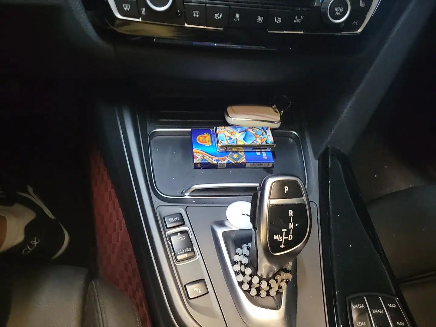 BMW 3 Series 2017 320Li M Sport Edition — миниатюра 14