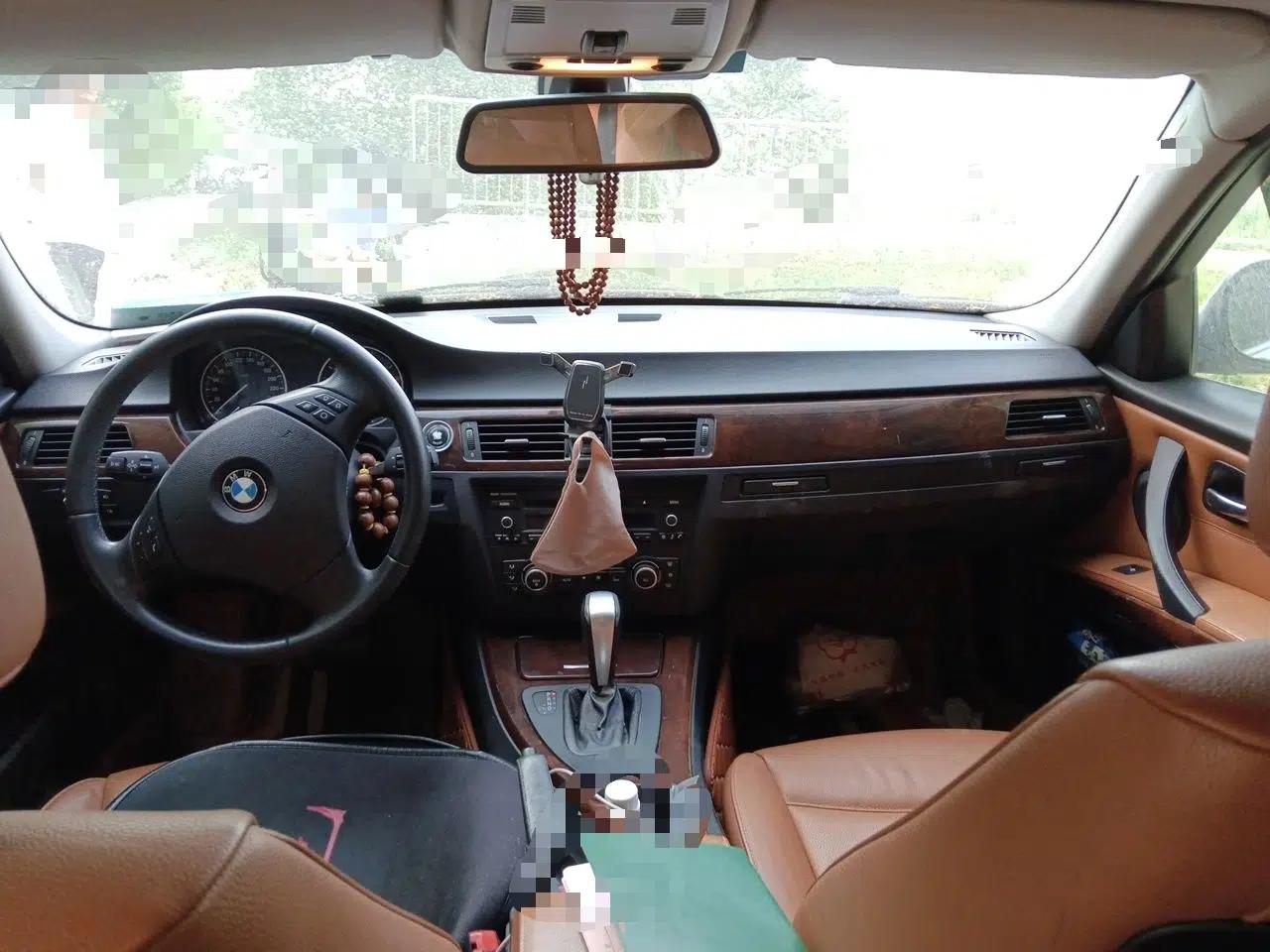 BMW 3 Series 2012 320i Sport Edition — миниатюра 18