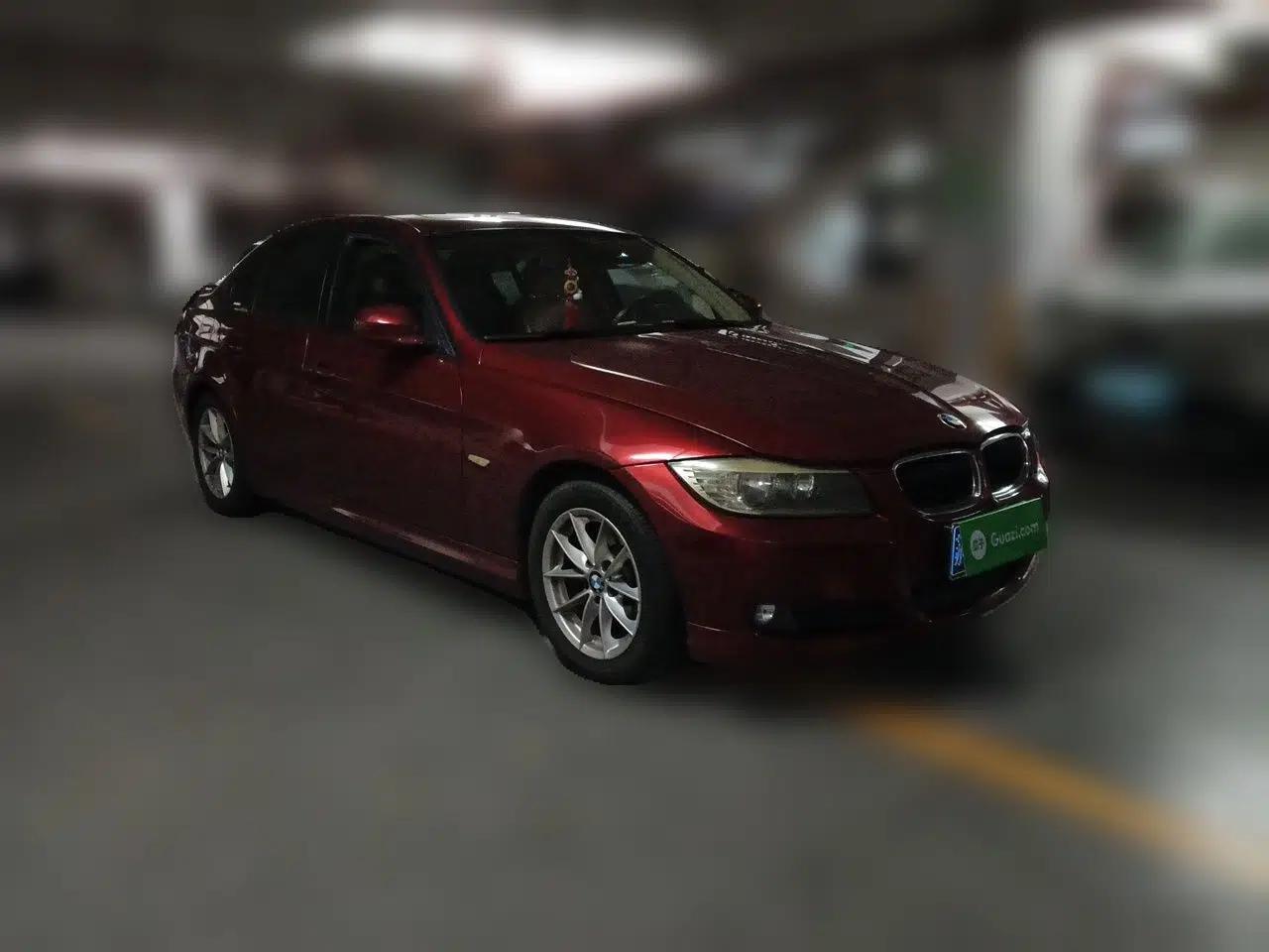 BMW 3 Series 2009 318i Leading Model — миниатюра 3