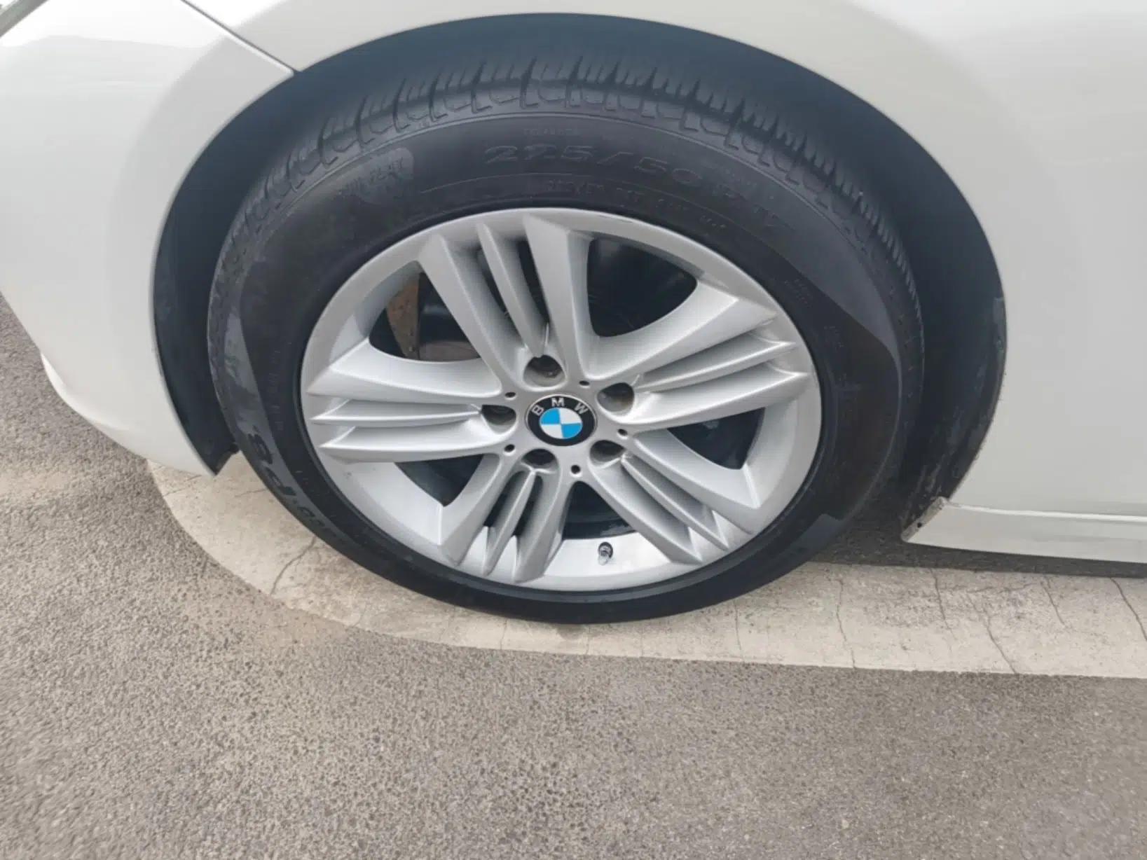 BMW 3 Series 2017 320Li Fashion Model — миниатюра 10