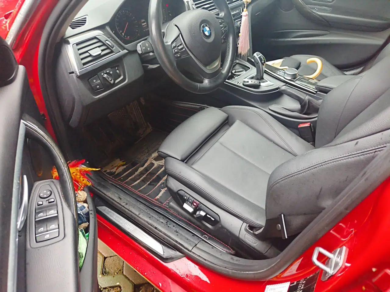 BMW 3 Series 2018 320Li Leading Luxury Package — миниатюра 15