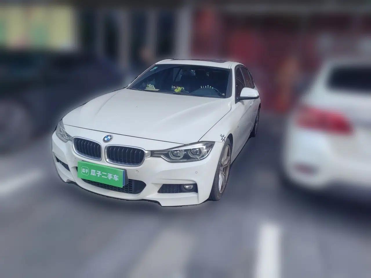 BMW 3 Series 2018 320i M Sport Package — миниатюра 1