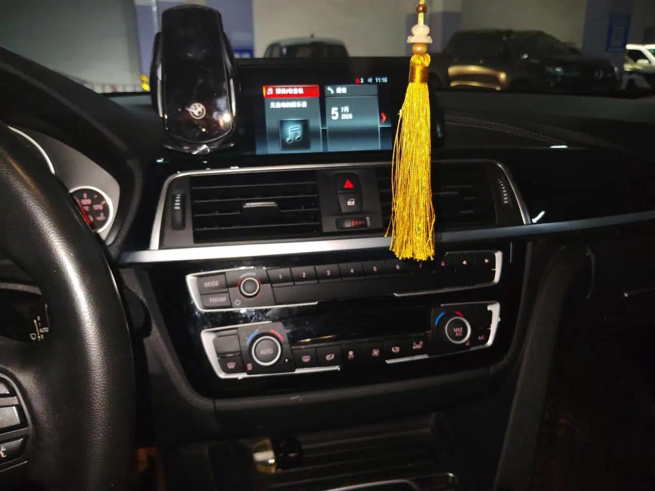 BMW 3 Series 2018 320Li Fashion Model — миниатюра 13
