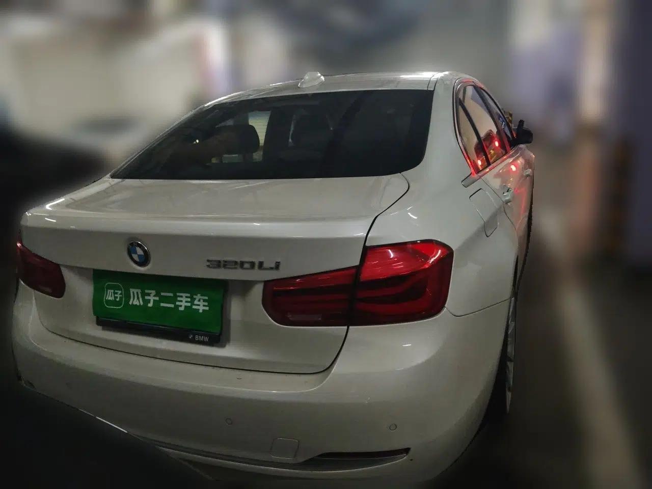 BMW 3 Series 2018 320Li Fashion Model — миниатюра 5