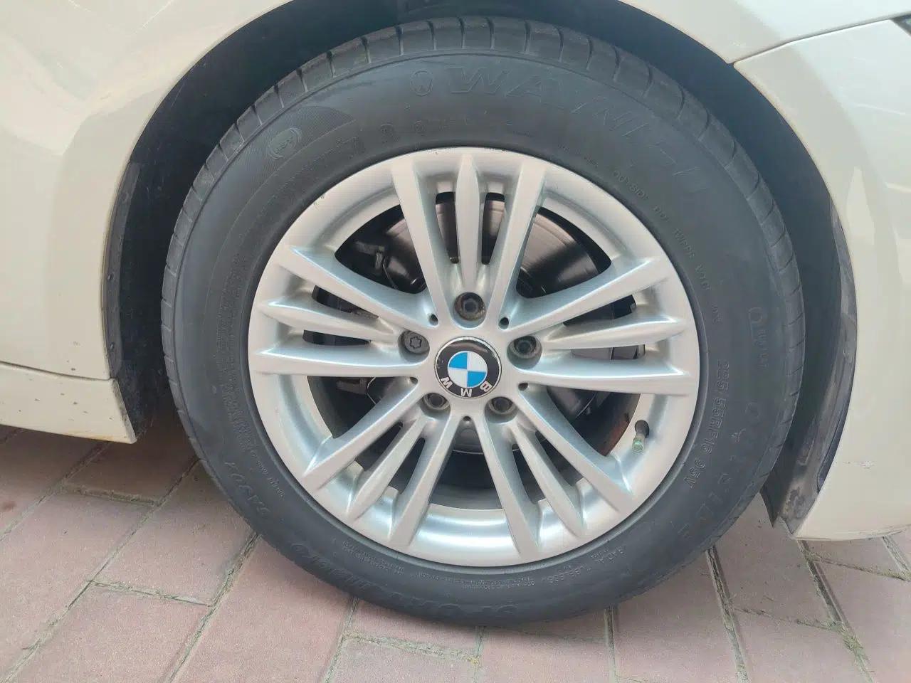 BMW 3 Series 2015 320Li Fashion Model — миниатюра 8