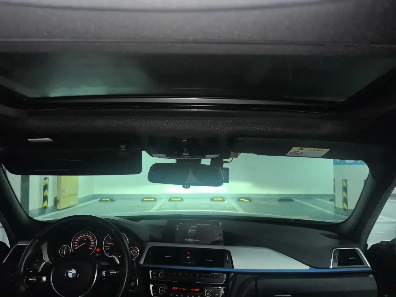 BMW 3 Series 2018 320i M Sport Package — миниатюра 18