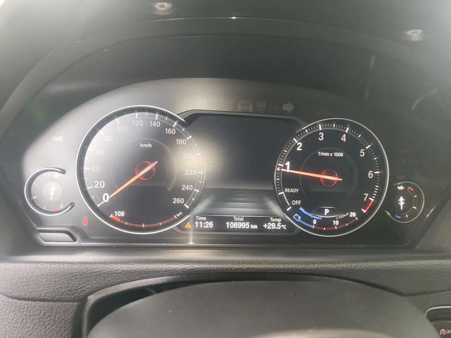 BMW 3 Series 2018 320Li Leading Model M Sport Package — миниатюра 20