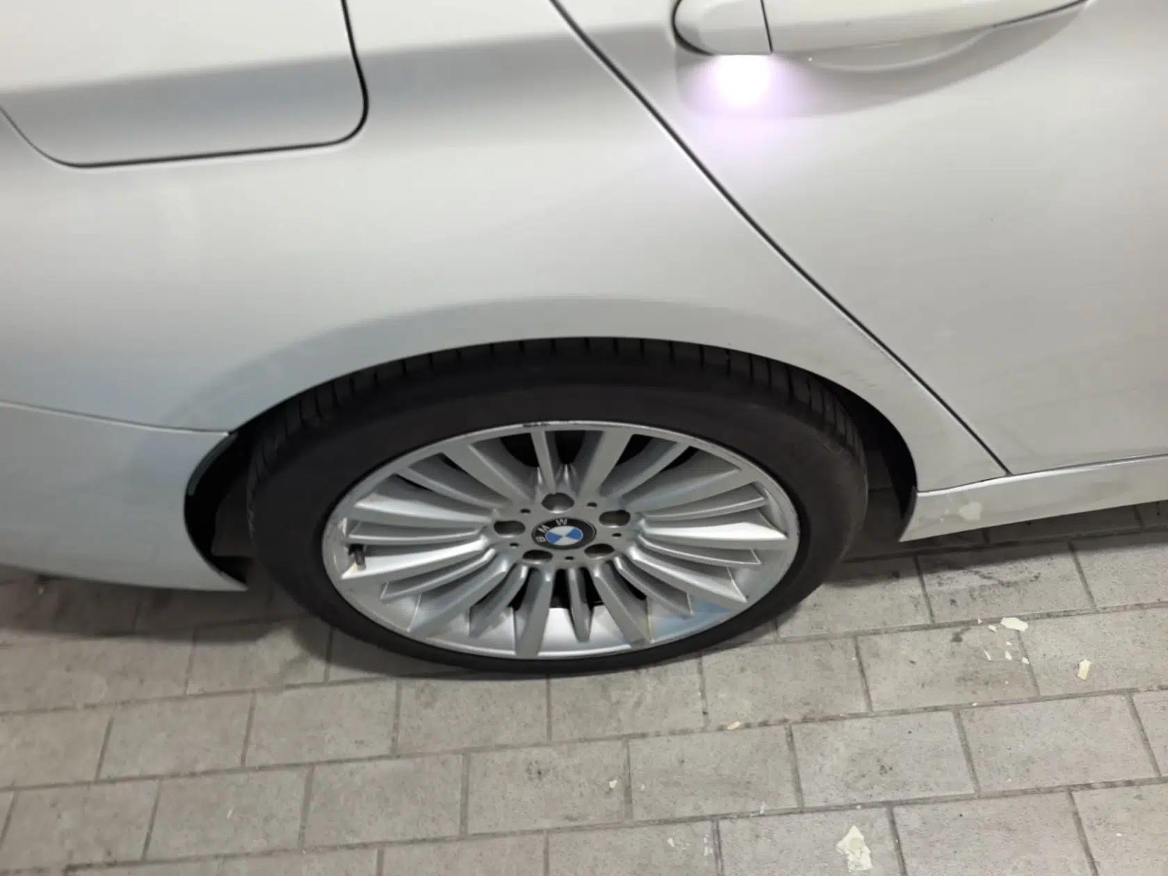 BMW 3 Series 2018 320Li Fashion Model — миниатюра 11