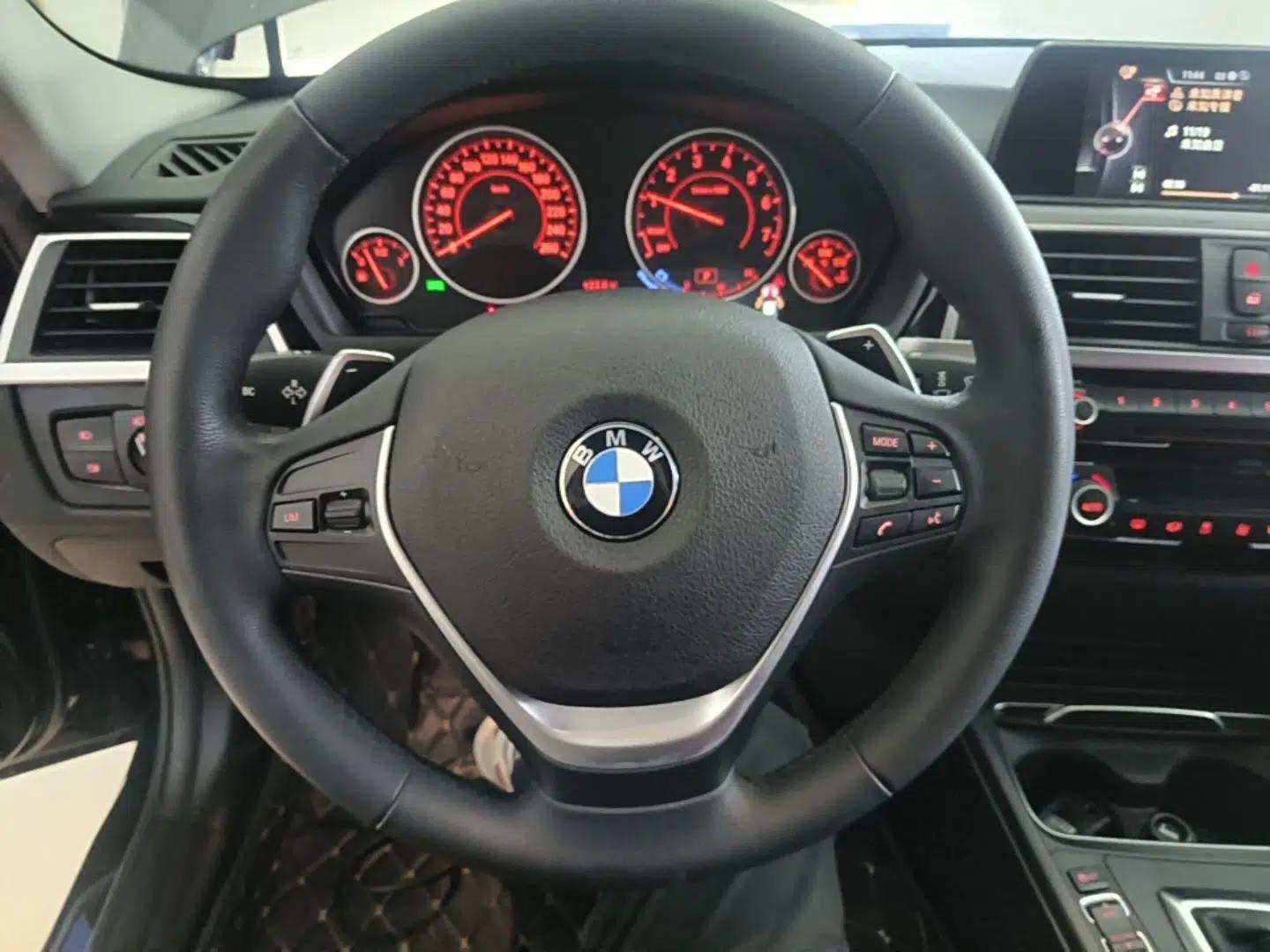 BMW 3 Series 2017 320Li M Sport Edition — миниатюра 21