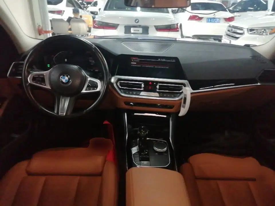 BMW 3 Series 2021 Facelifted 320Li M Sport Package — миниатюра 17