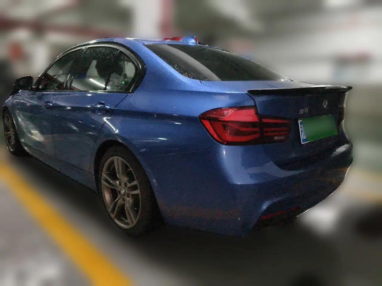 BMW 3 Series 2018 320i M Sport Night Edition — миниатюра 4