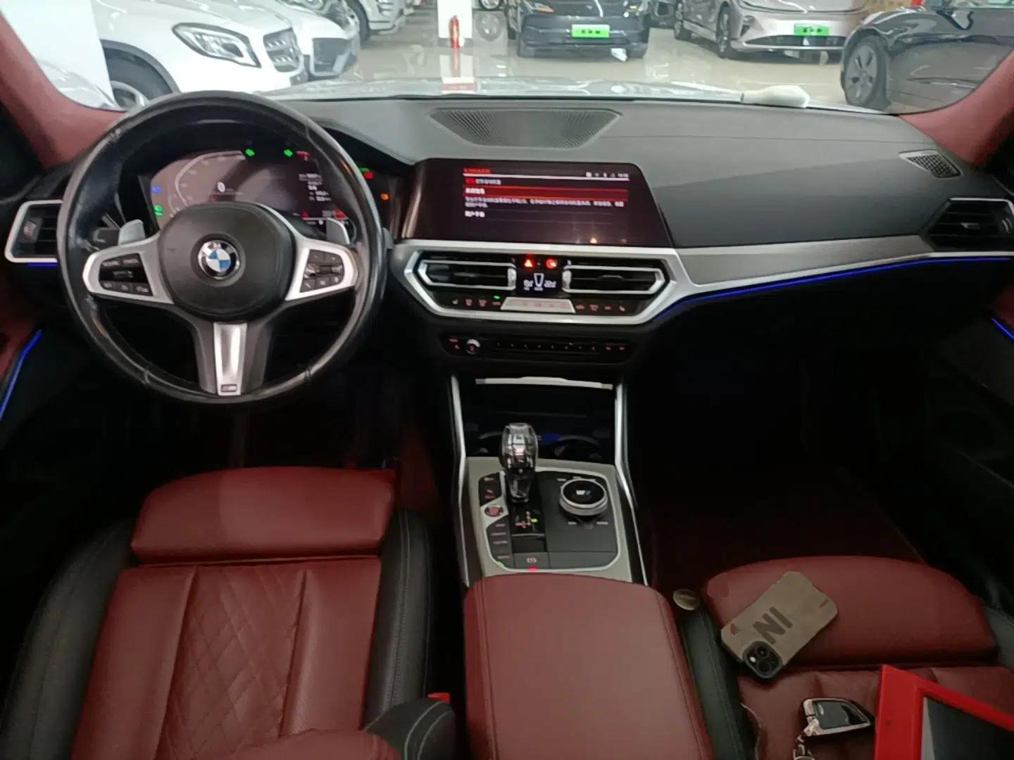BMW 3 Series 2022 325i M Sport Night Edition Package — миниатюра 17