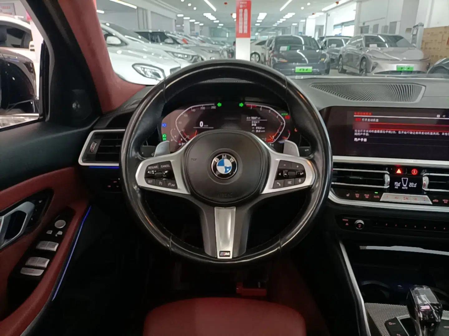 BMW 3 Series 2022 325i M Sport Night Edition Package — миниатюра 18