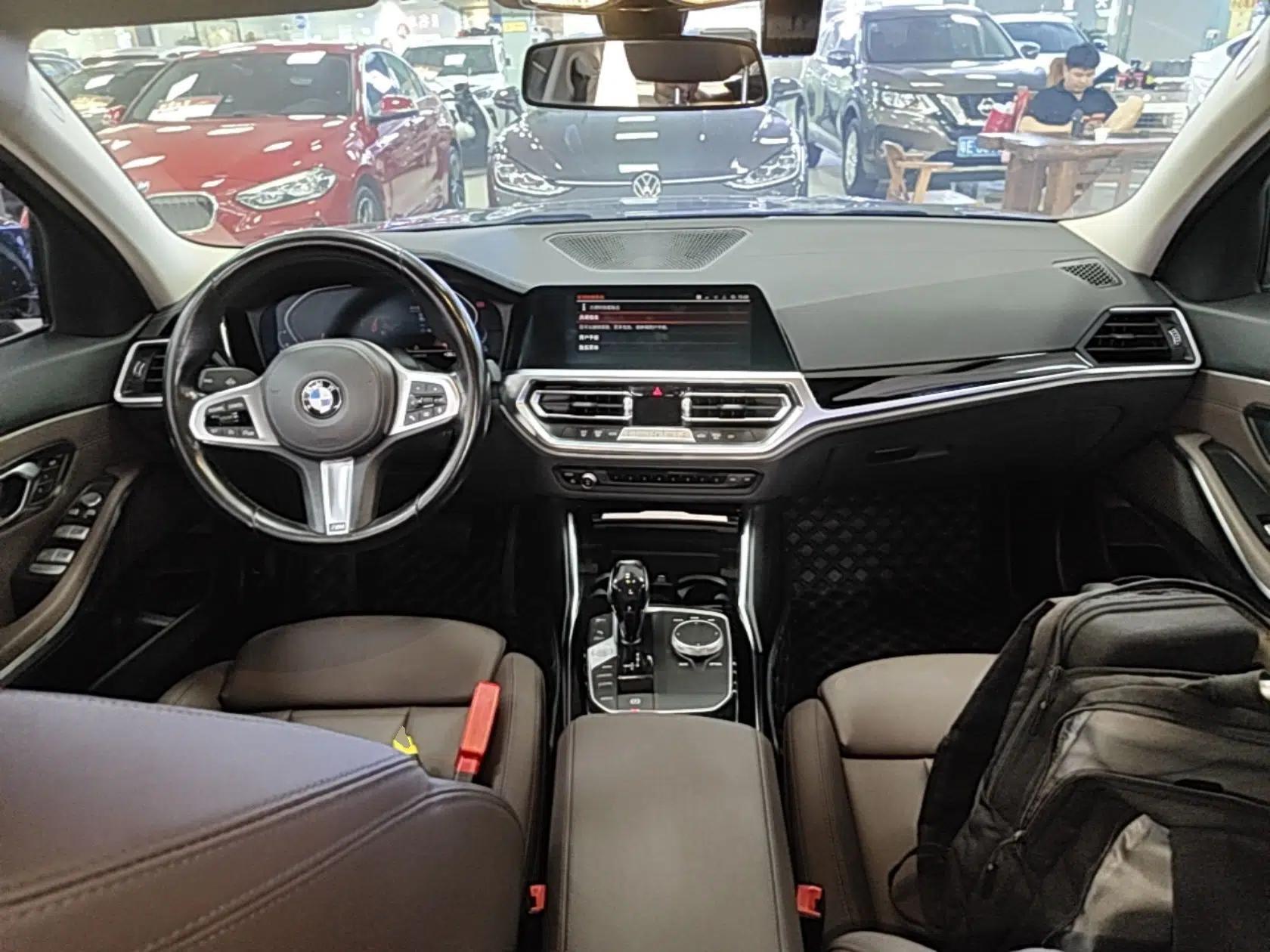 BMW 3 Series 2021 Facelifted 320Li M Sport Package — миниатюра 17