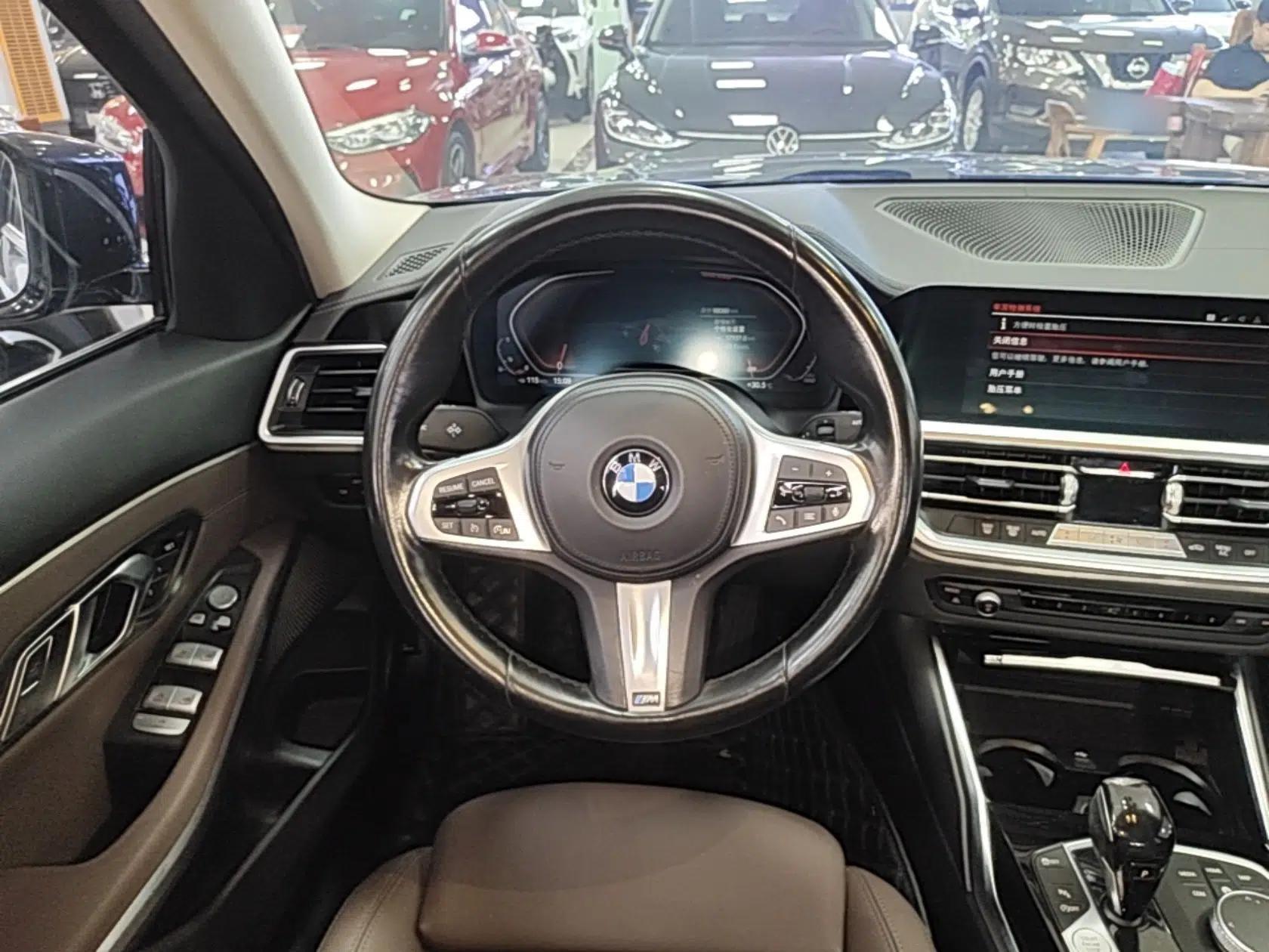 BMW 3 Series 2021 Facelifted 320Li M Sport Package — миниатюра 18