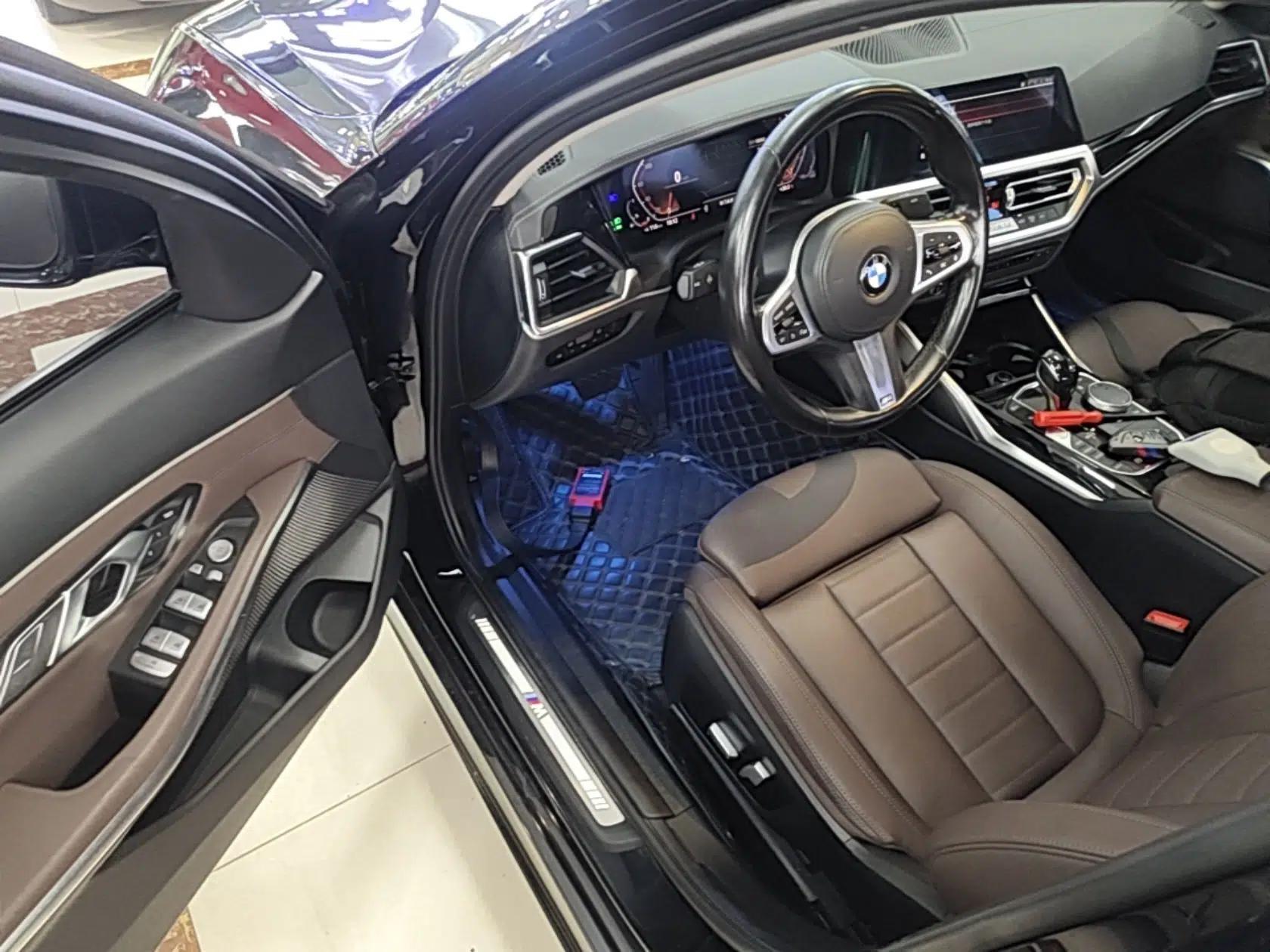 BMW 3 Series 2021 Facelifted 320Li M Sport Package — миниатюра 23