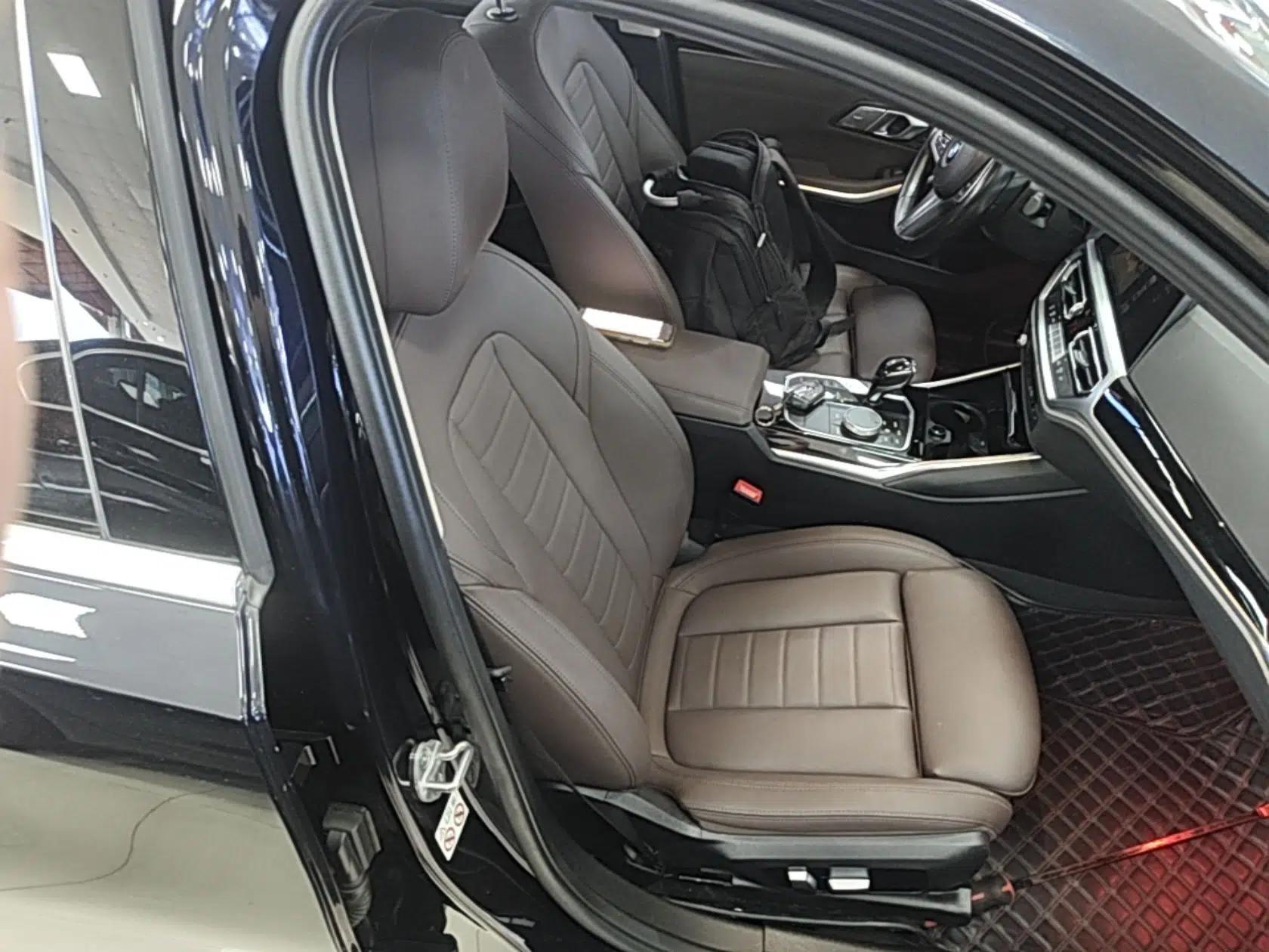 BMW 3 Series 2021 Facelifted 320Li M Sport Package — миниатюра 24