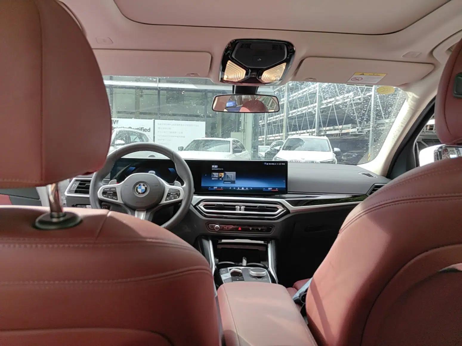 BMW 3 Series 2024 320Li M Sport Package — миниатюра 21