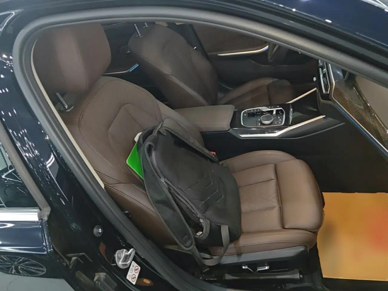 BMW 3 Series 2024 325Li M Sport Package — миниатюра 19