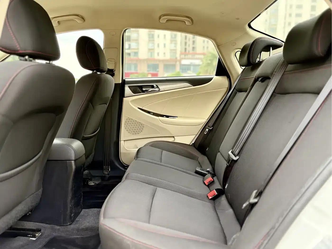 Changan Eado New Energy 2018 EV300 Enjoy Edition — миниатюра 5