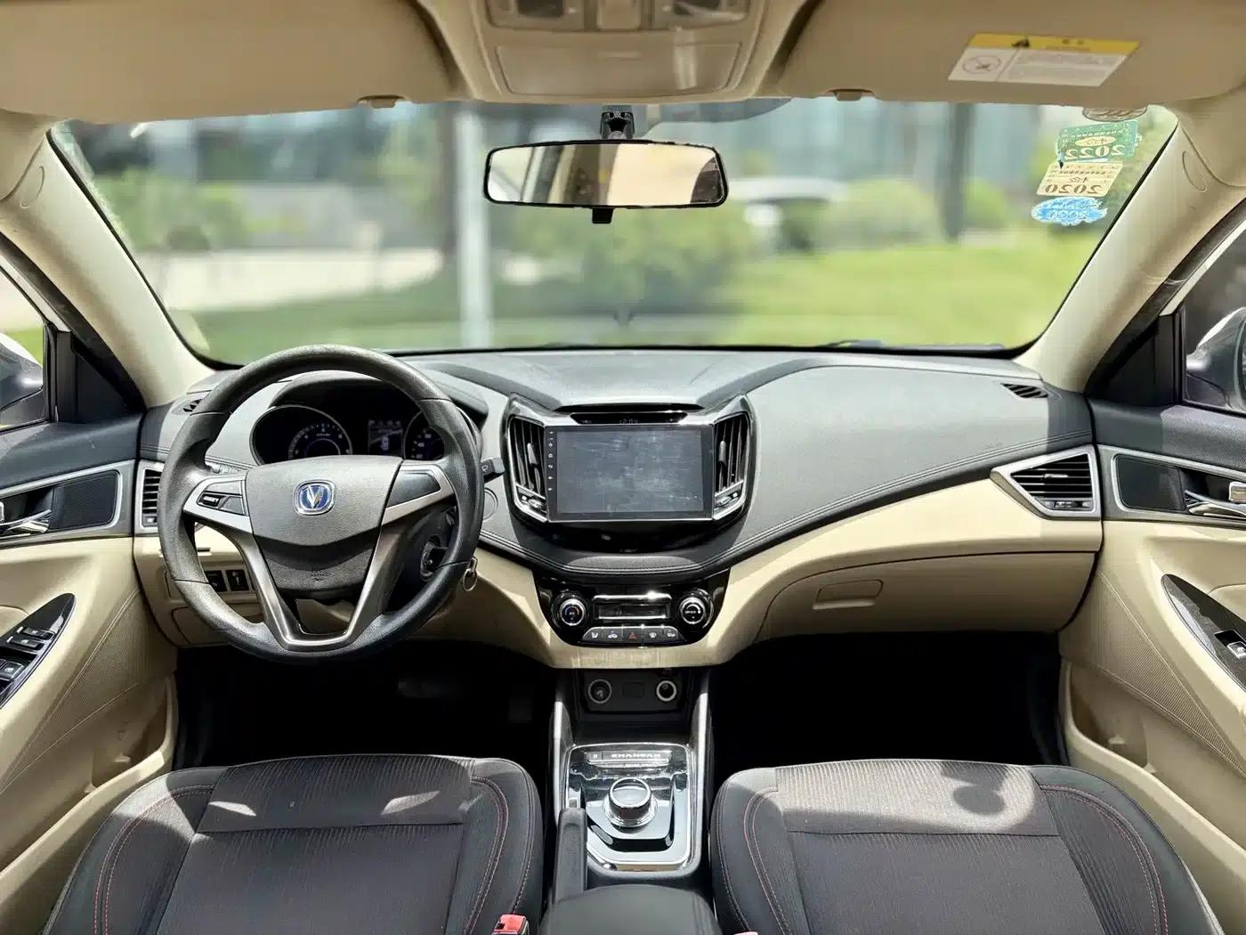 Changan Eado New Energy 2018 EV300 Enjoy Edition — миниатюра 6