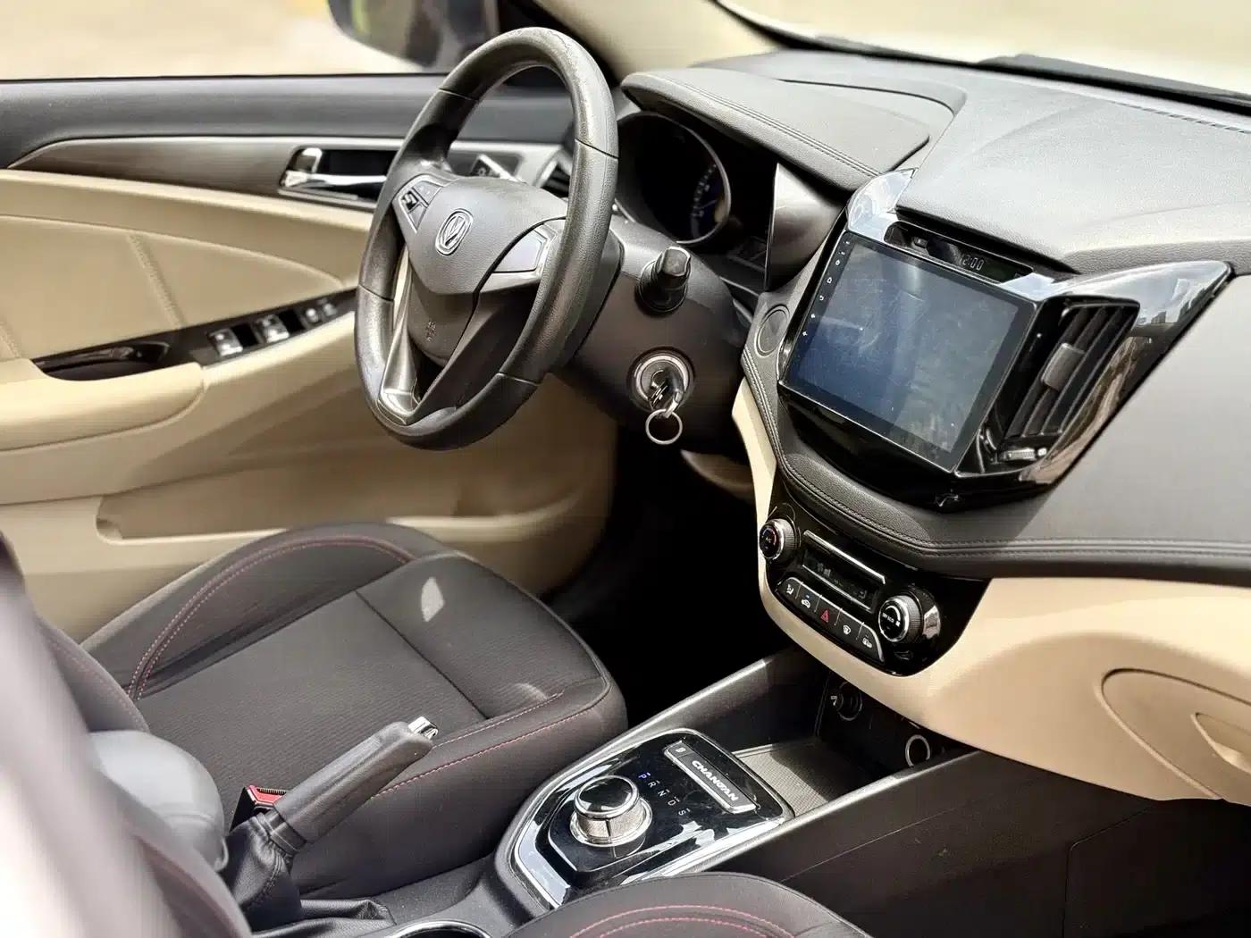 Changan Eado New Energy 2018 EV300 Enjoy Edition — миниатюра 9