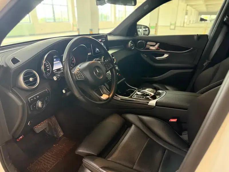 2017 Mercedes-Benz GLC 260 4MATIC Luxury — миниатюра 8