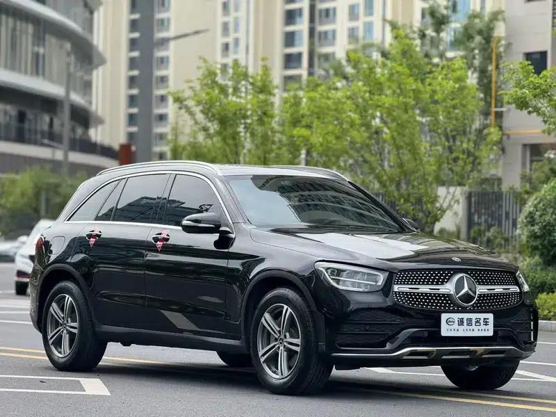 2020 Mercedes-Benz GLC 260 L 4MATIC Luxury — миниатюра 3