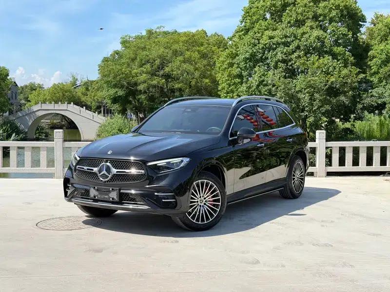 2024 Mercedes-Benz GLC 260 L 4MATIC Luxury 5-seater — миниатюра 1