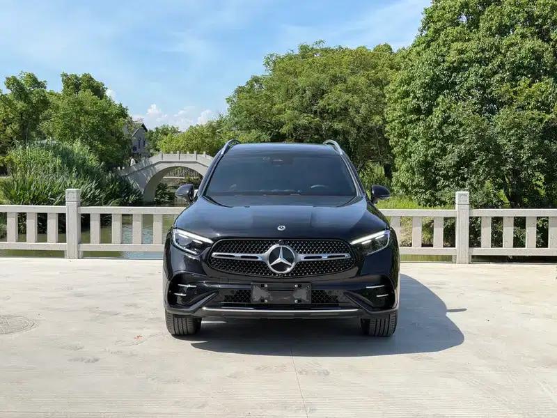 2024 Mercedes-Benz GLC 260 L 4MATIC Luxury 5-seater — миниатюра 2