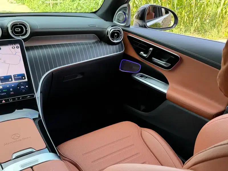 2024 Mercedes-Benz GLC 260 L 4MATIC Luxury 5-seater — миниатюра 14