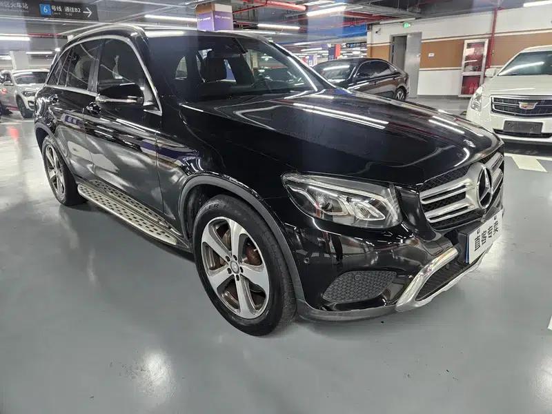 2016 Mercedes-Benz GLC 260 4MATIC Luxury — миниатюра 3