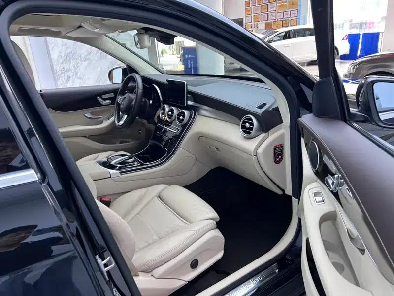 2017 Mercedes-Benz GLC 260 4MATIC Luxury — миниатюра 24