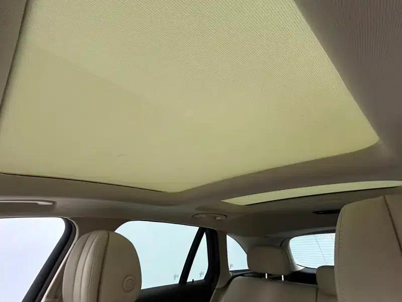 2017 Mercedes-Benz GLC 260 4MATIC Luxury — миниатюра 29