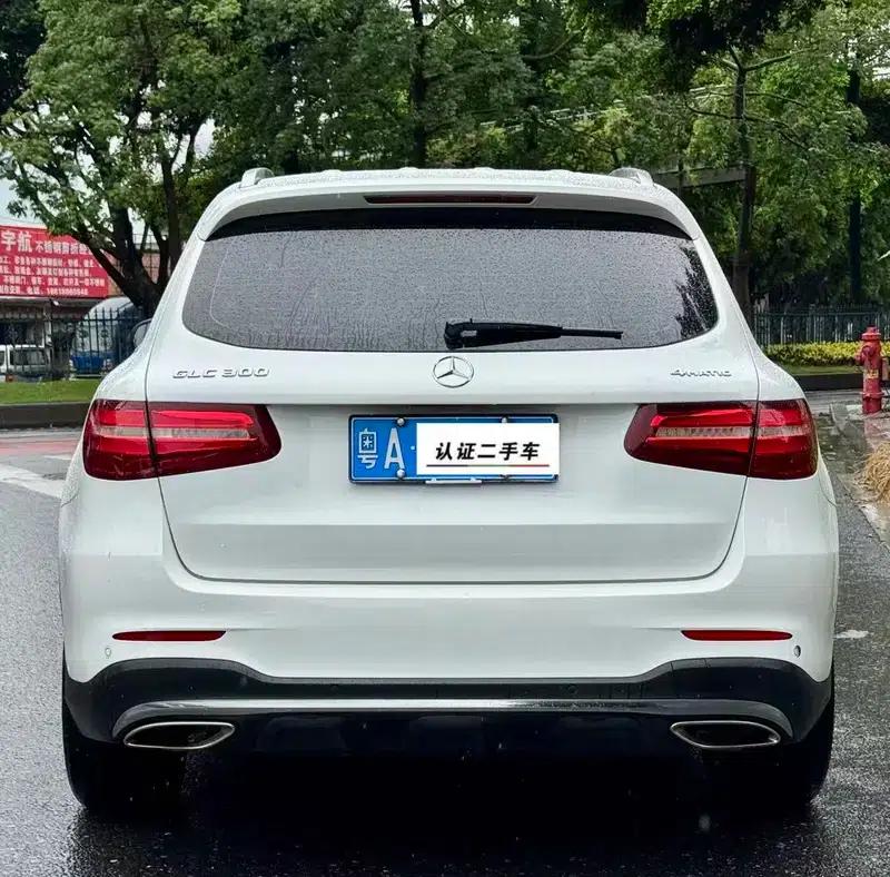 2018 Mercedes-Benz GLC 300 4MATIC Dynamic — миниатюра 4