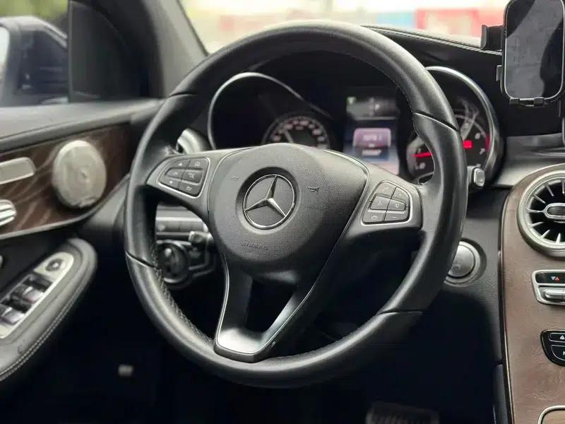 2018 Mercedes-Benz GLC 300 4MATIC Dynamic — миниатюра 7