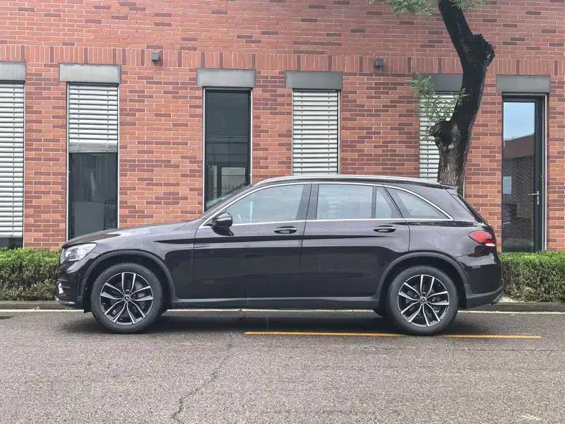 2021 Mercedes-Benz GLC 260 L 4MATIC Luxury — миниатюра 3
