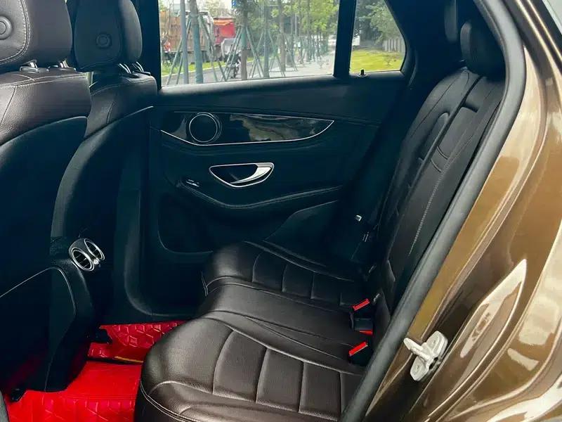 2016 Mercedes-Benz GLC 260 4MATIC Dynamic — миниатюра 18