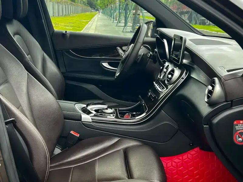 2016 Mercedes-Benz GLC 260 4MATIC Dynamic — миниатюра 19