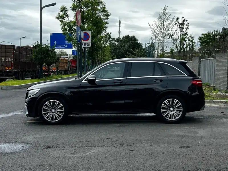 2016 Mercedes-Benz GLC 260 4MATIC Dynamic — миниатюра 4