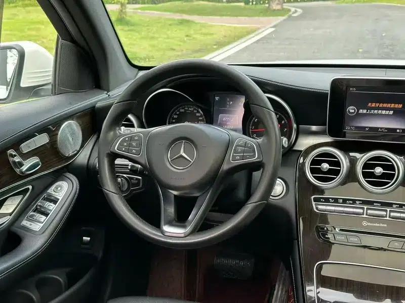 2017 Mercedes-Benz GLC 260 4MATIC Dynamic — миниатюра 7