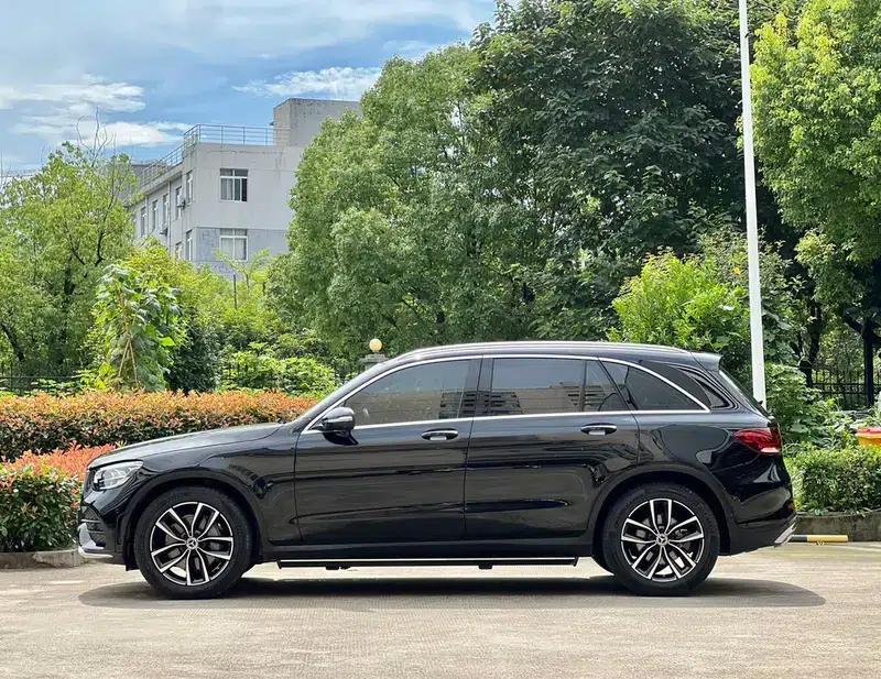 2020 Mercedes-Benz GLC Facelift: GLC 260 L 4MATIC Luxury — миниатюра 3